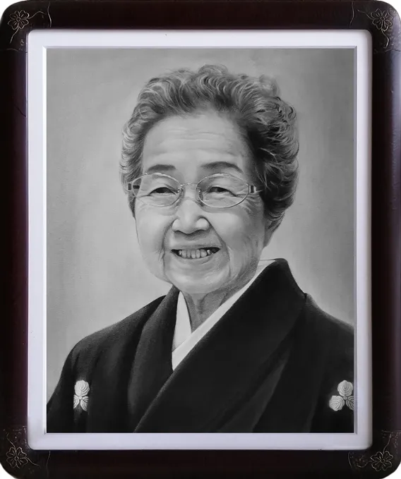 ご遺影　肖像画制作（作品）例1